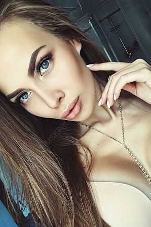 Алина, 89675556096